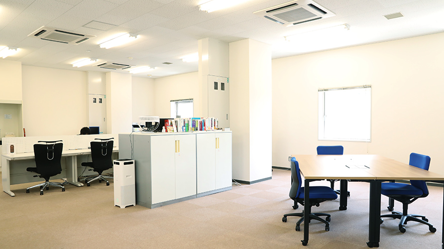 株式会社八雲ソフトウェア